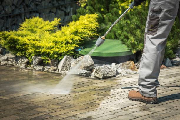 Best Pool Deck Cleaning  in Garfield, TX